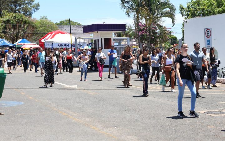 Concursos públicos seguem previstos durante período eleitoral