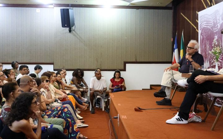 Memória é fundamental na literatura, diz escritor Milton Hatoum
