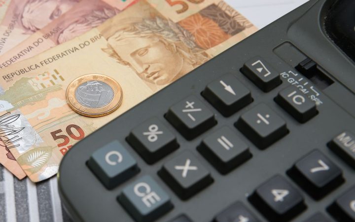 Governo prevê arrecadar R$ 636 bilhões com nova CBS em 2027