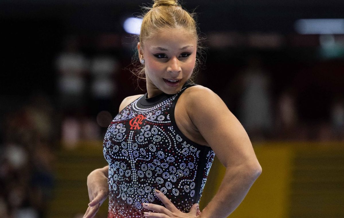 Flávia Saraiva fatura ouro na trave e no solo no Campeonato Brasileiro
