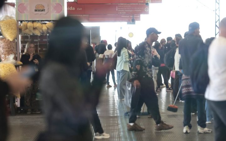 SP: ferroviários mantém greve por falta de garantia de empregos