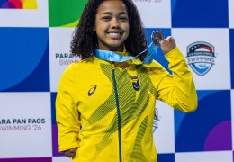 Parapan-Pacífico: nadadora Alessandra quebra recorde mundial