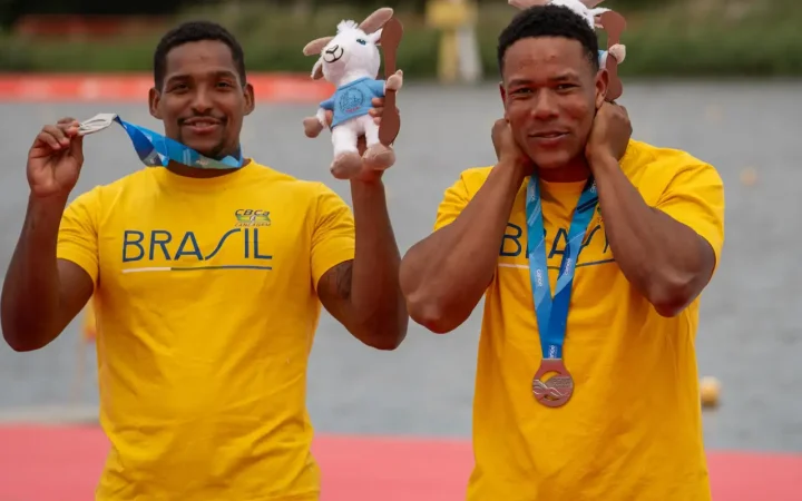 Jacky Godmann e Gabriel Nascimento são prata no Mundial de Canoagem