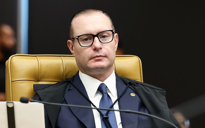 Zanin pede manifestação da Anatel sobre acesso à internet nas eleições
