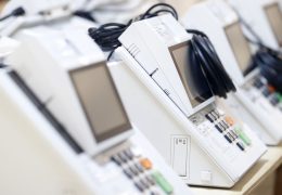 Eleição e inteligência artificial é o tema do Caminhos da Reportagem