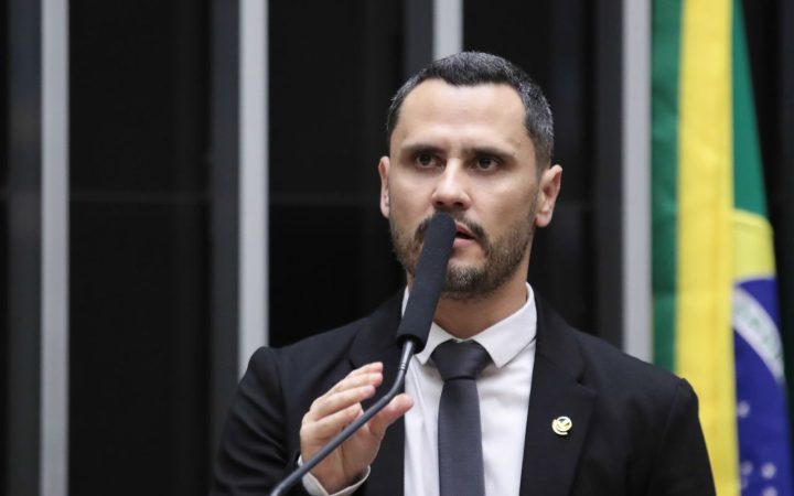 Cleitinho Azevedo é eleito governador de Minas Gerais no 1º turno