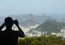 PM do Rio reforça policiamento para o feriado de segunda-feira