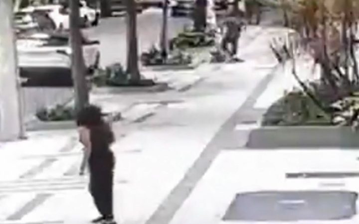 Professora aposentada da UFRJ é baleada em assalto na zona sul do Rio